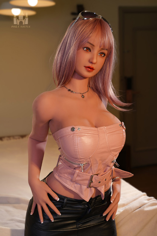 DC06 - TPE 163cm/64.17" G-CUP 37kg/81.57lbs Sex Doll