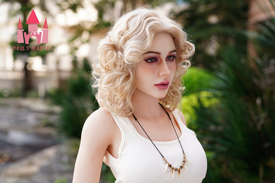 E - TPE 163cm/64.17" E-CUP 36kg/79.37lbs Sex Doll