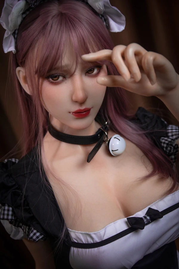 - Silicone 170cm/66.93" F-CUP 30kg/66.14lbs Sex Doll