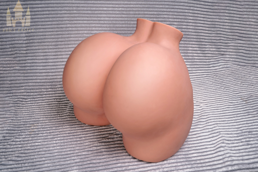 - TPE 47kg/103.62lbs Sex Doll