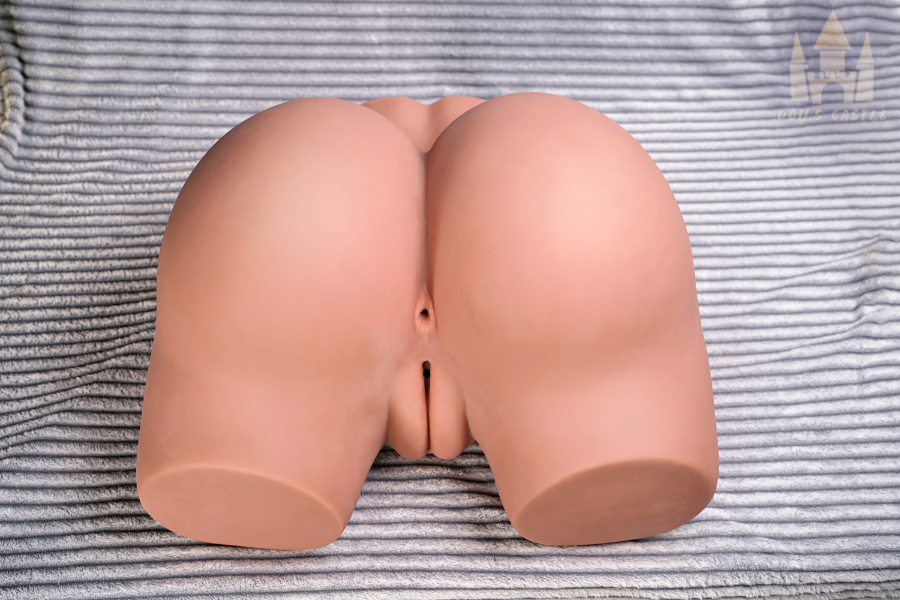 - TPE 47kg/103.62lbs Sex Doll
