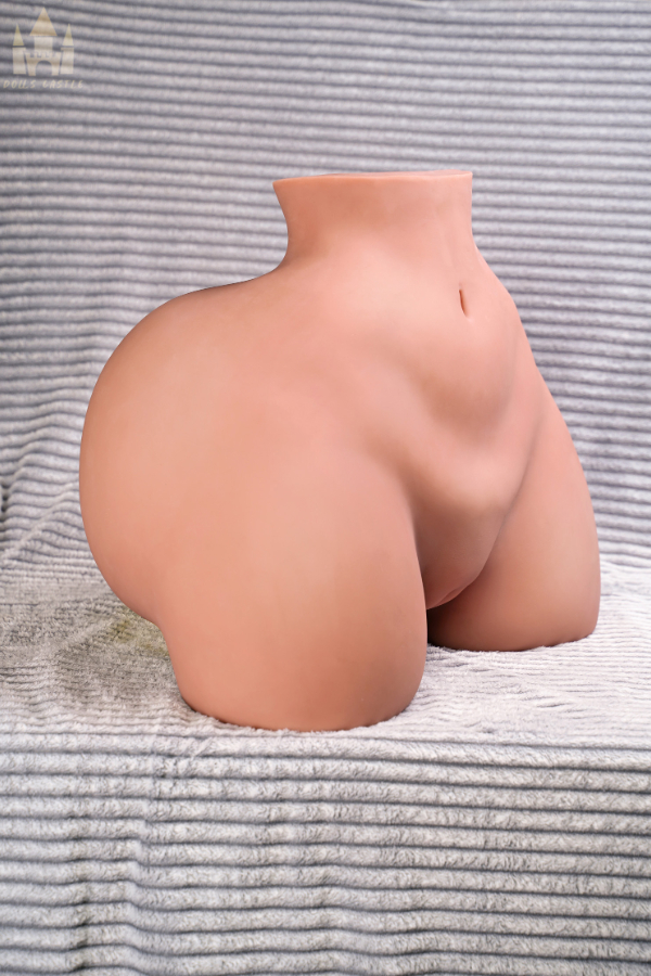 - TPE 47kg/103.62lbs Sex Doll