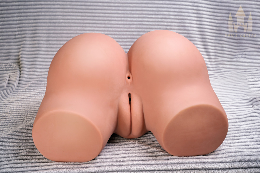 - TPE 47kg/103.62lbs Sex Doll