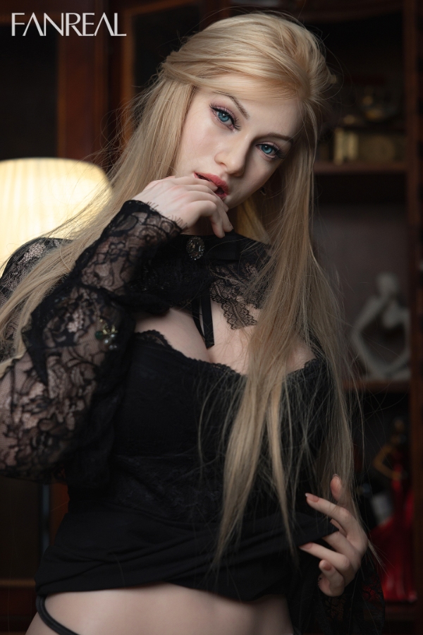 Vanessa - Silicone 168cm/66.14" F-CUP 55kg/121.25lbs Sex Doll