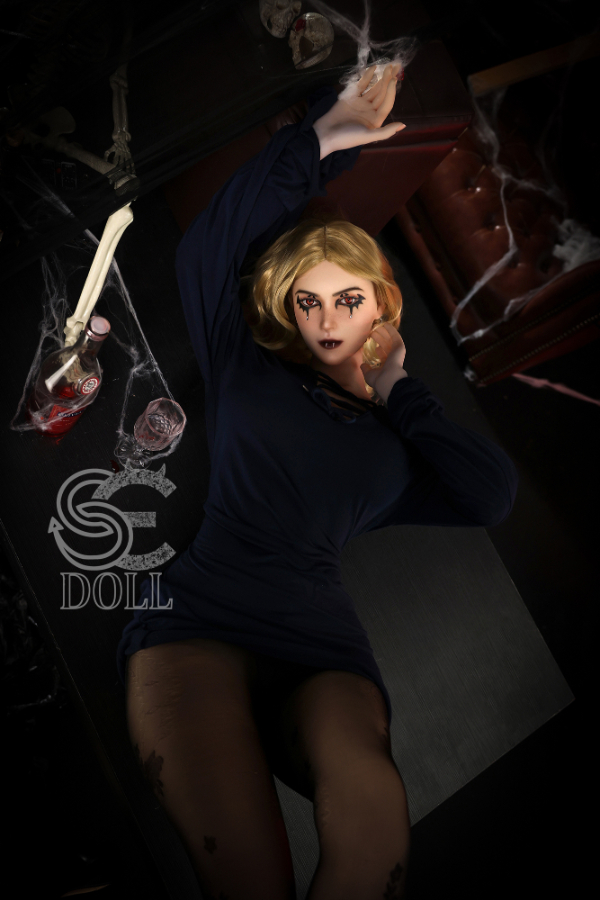 Xena - Silicone 167cm/65.75" E-CUP 34kg/74.96lbs Sex Doll