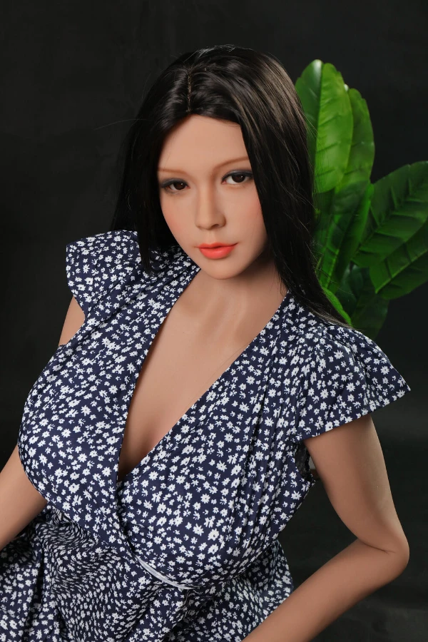 Realistic Full Size BBW Sex Doll Evie 158cm