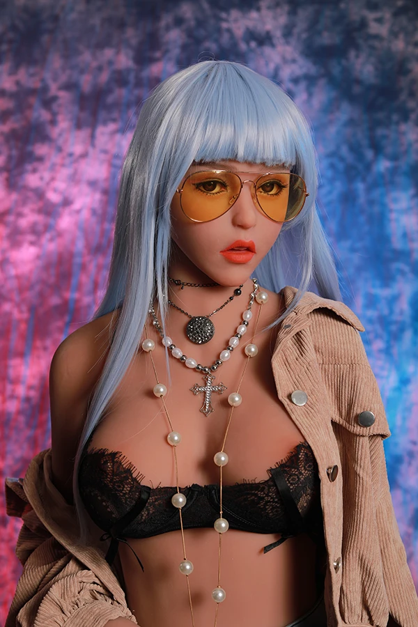 Small Breasted American Rebellious Sex Doll Ari 163cm