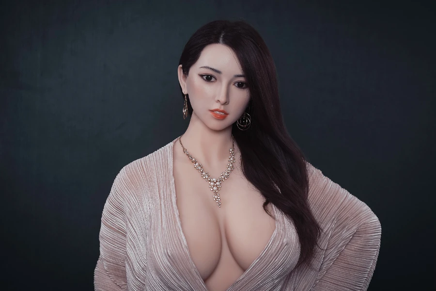 Mature Chinese Sex Doll Vivi 166cm (Silicone Head)