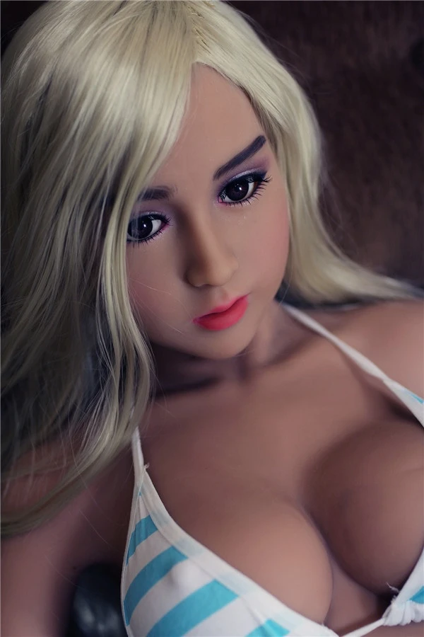 Pretty Cute Blonde Busty Sex Doll Elena 153cm