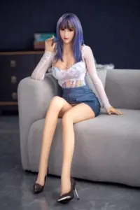 6YE-DOLL-6.jpg-2.webp
