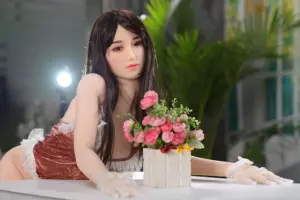 6YEDOLL-38.jpg-1.webp