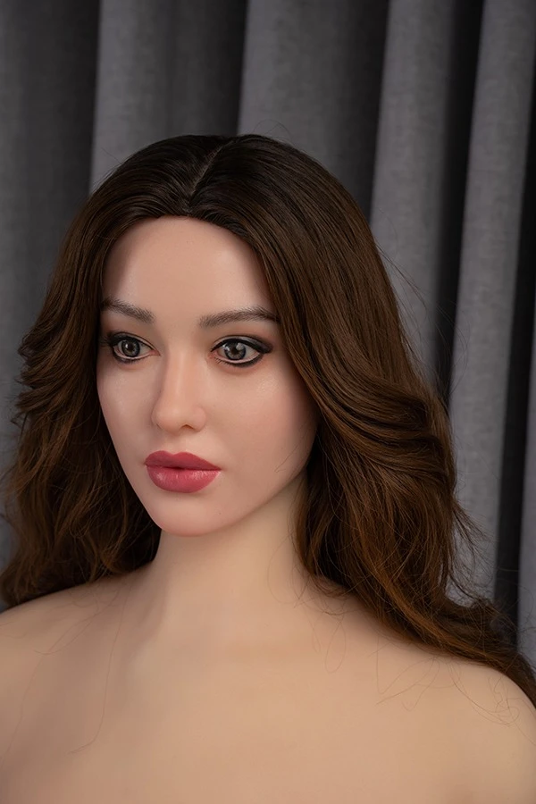 Hot Selling Mature Sexy Sex Doll Luisa 165cm (Silicone Head)