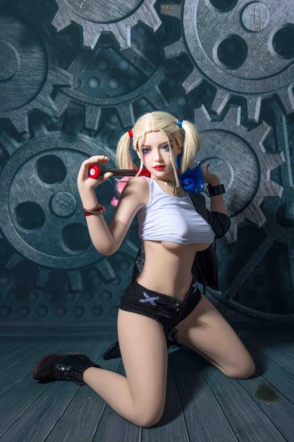 【Special Offer】Fair-skinned Clown Female Doll Harley Quinn 168cm