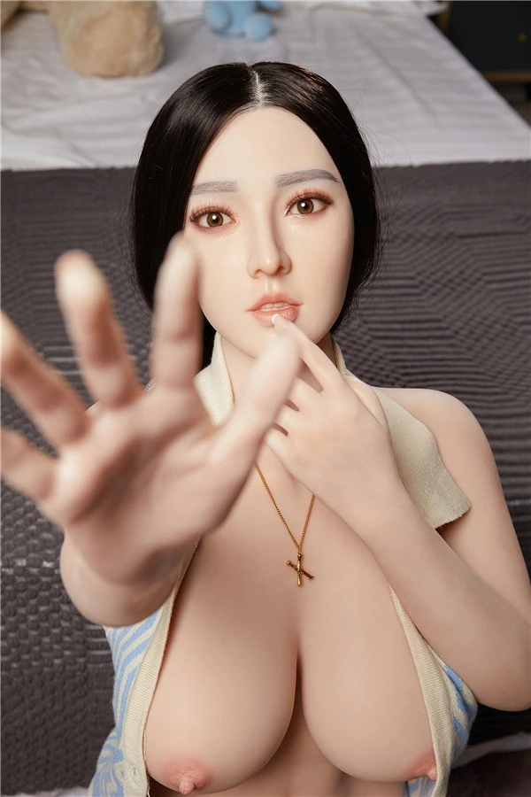 Beautiful Asian Korean Sex Doll Talia 160cm