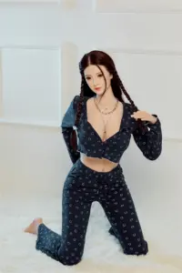 CST-DOLL25-17.jpg.webp