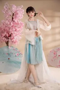 DIME-DOLL-a-129.jpg.webp