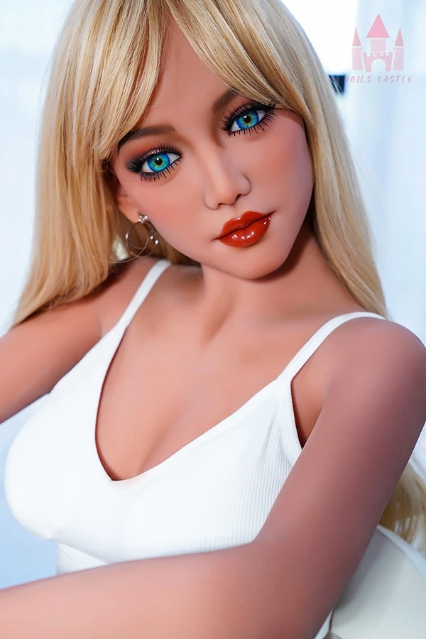 Real Life Small Boobs Blonde Sex Doll Megan 156cm