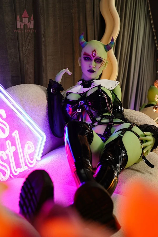 Mysterious Green Skin Alien Sex Doll Ayleen 168cm