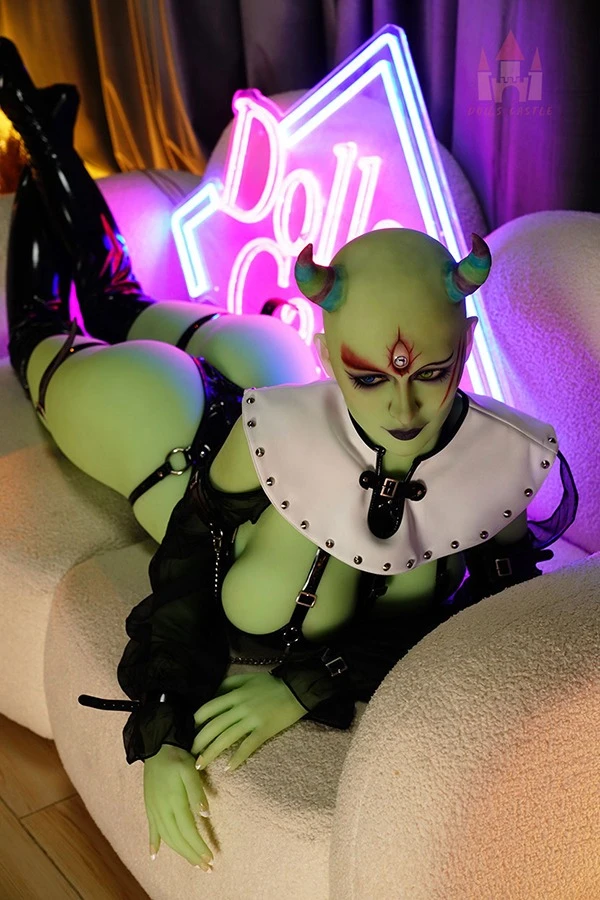 Mysterious Green Skin Alien Sex Doll Ayleen 168cm