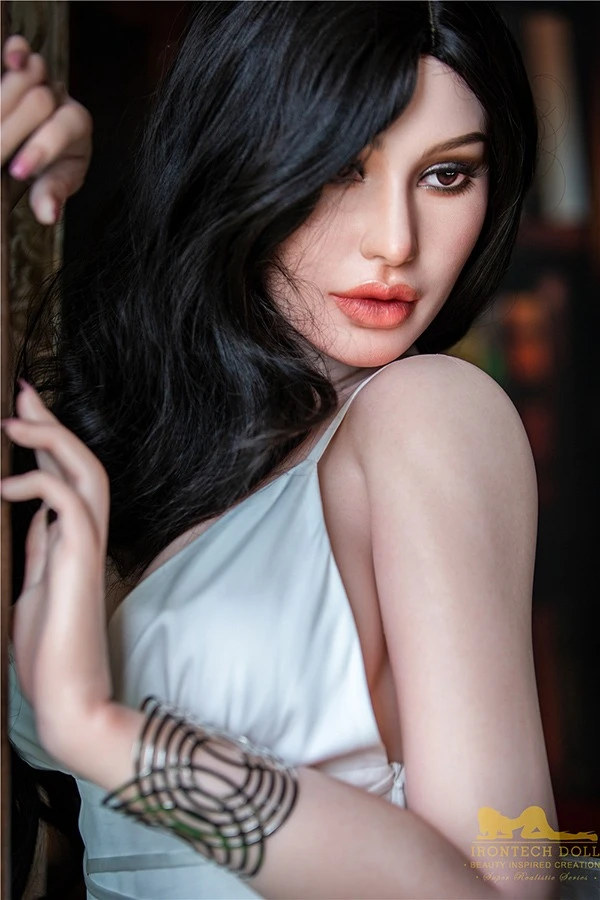 Sexy Mature MILF Silicone Sex Doll Hedy 165cm