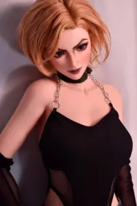 Elsa-Babe-46.jpg-5.webp