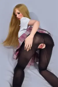 Elsa-Babe16-14.jpg.webp