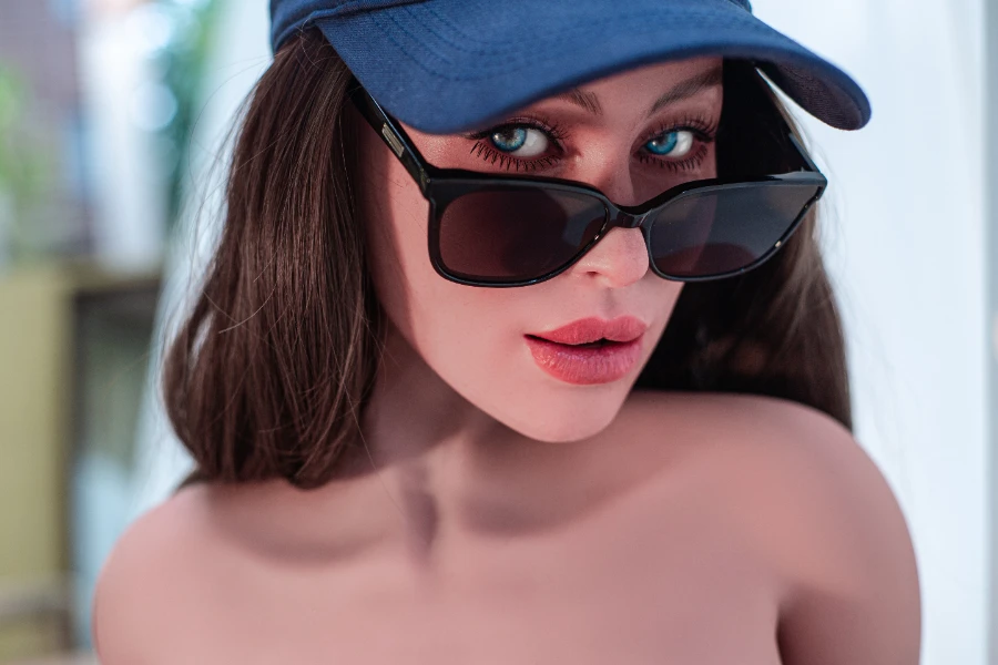 【Free 2nd Head, Movable Jaw With Oral Structure】Realistic Sex Doll Savannah 161cm