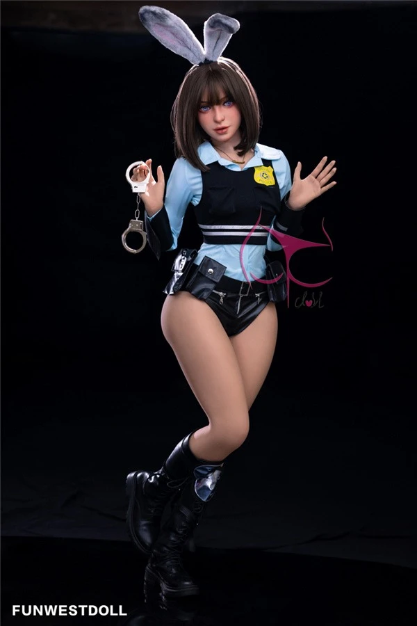 Small Tits Big Boobs Rosplay Sex Doll Sienna 157cm