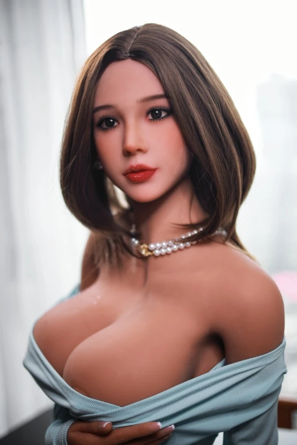 Beautiful Plump TPE Sex Doll Sex Doll Remi 166cm