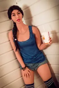 Flat-chested-sex-doll-6-1.jpg.webp