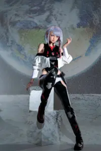 Game-Lady-14.jpg-1.webp