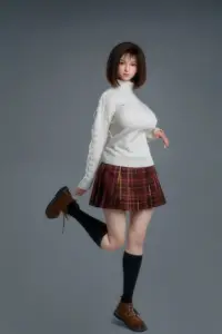 Game-Lady-45.jpg-6.webp