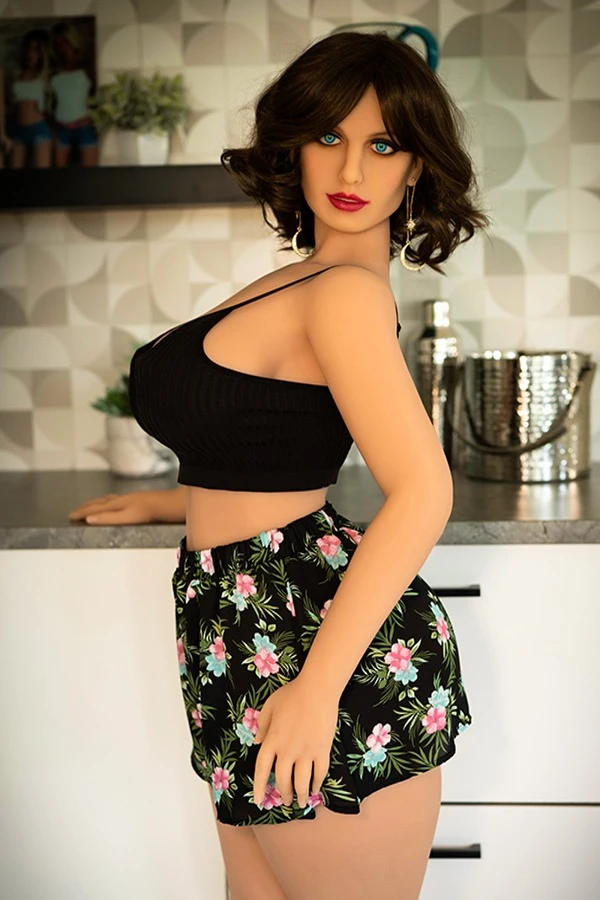 Realistic Lifelike Sexy BBW Sex Doll Raelynn 164cm
