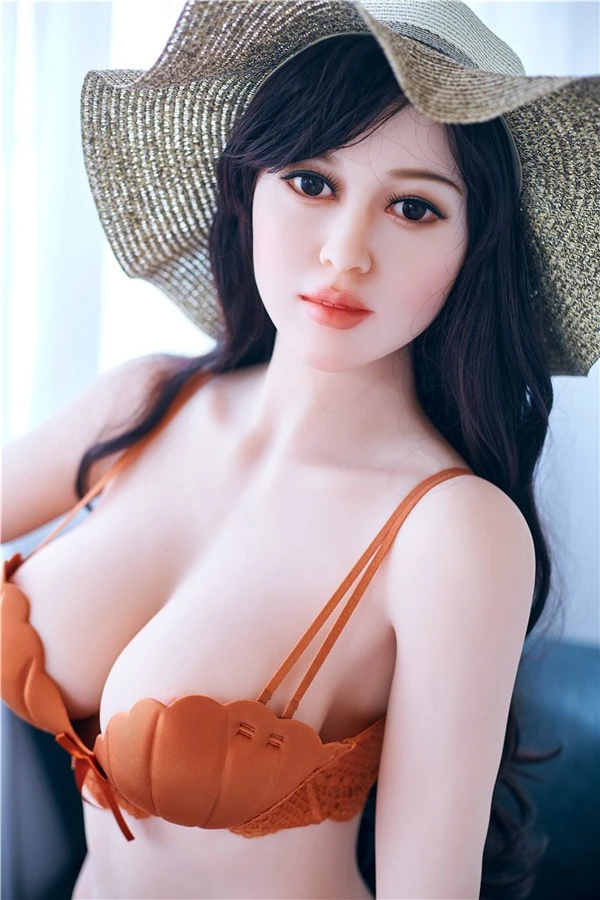 Real Life Busty Beautiful Sex Doll Magdalena 159cm