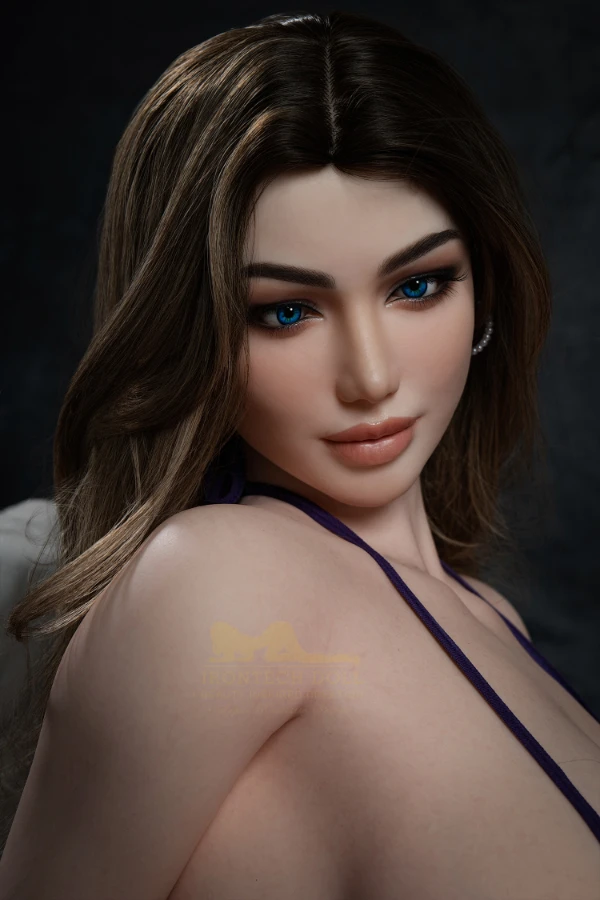 Mature Busty Silicone Sex Doll Mikayla 160cm