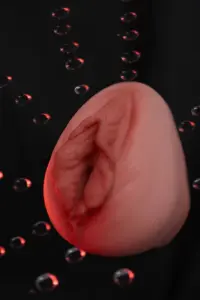 L-Vagina122-GlobCinnamon11_WH_600x900px.jpg.webp
