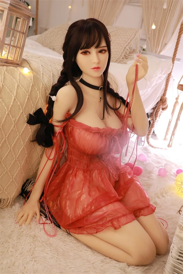 Lifelike Beautiful Busty Sex Doll Ellison 158cm