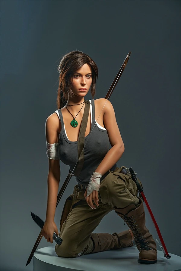 Hyper Realistic Tomb Raider Lara Croft 166cm