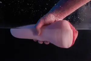 M-Vagina153-SwimCinnamon12_WH_900x600px.jpg.webp