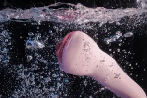 M-Vagina153-SwimCinnamon1_WH_900x600px.jpg.webp
