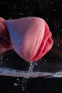 M-Vagina153-SwimCinnamon8_WH_600x900px.jpg.webp