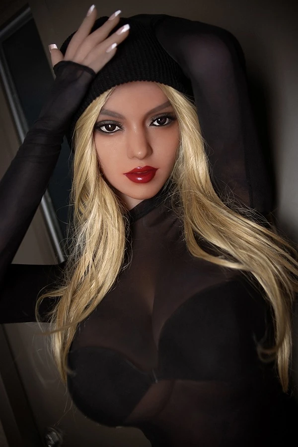 Sexy Beautiful Blonde Sex Doll Emma 140cm