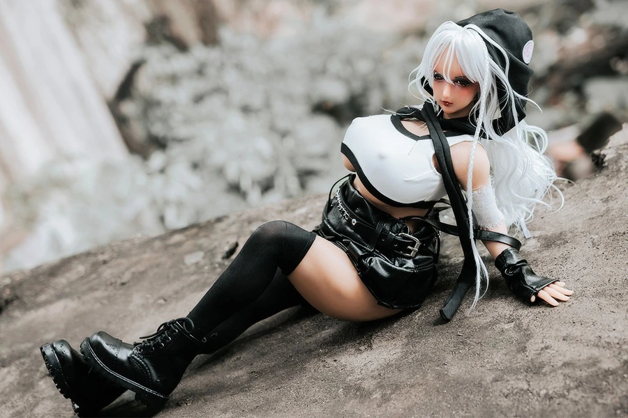 Fantasy Anime Game Sex Doll Bella 62cm (Free Clothes)