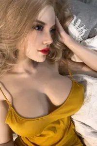 Realing-Female-Doll-111.jpg-1.webp