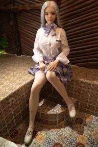 Realing-Female-Doll-324.jpg-1.webp