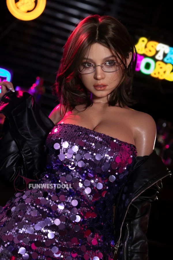 157cm G Cup Super Realistic Busty Silicone Sex Doll Lyra