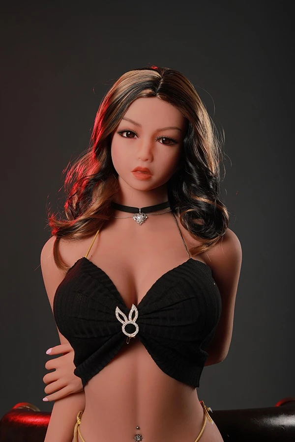 Real Life Busty Sex Doll Leyla 148cm