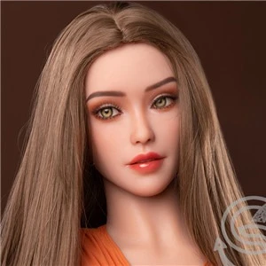 American Warehouse Sex Doll Gwen 157cm