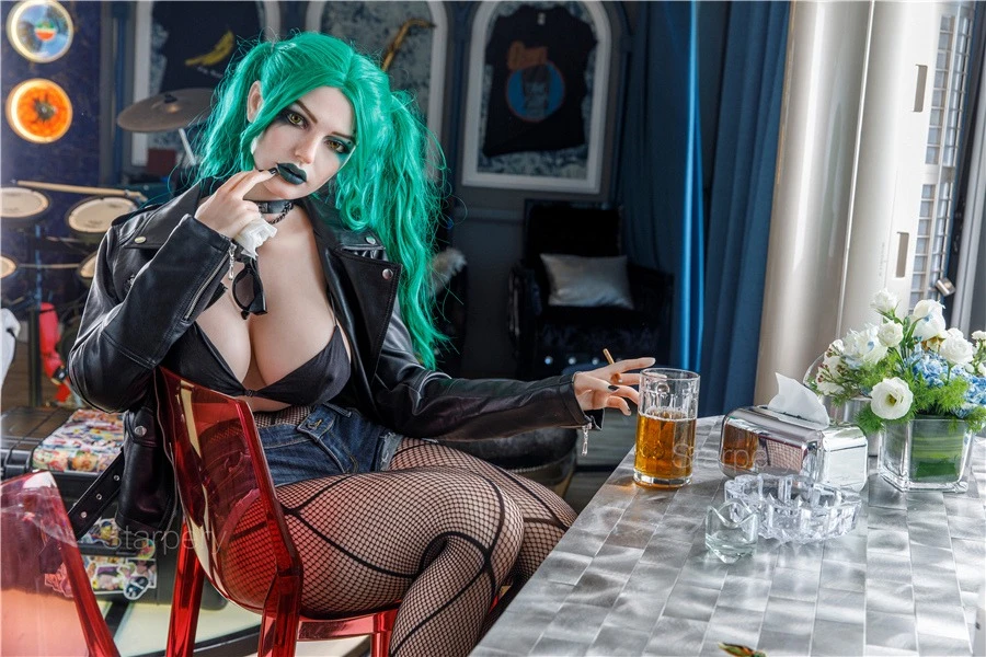 Harley Quinn Celebrity Sex Doll Flora 174cm