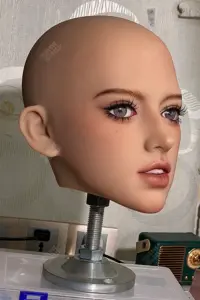 Sex-doll-makeup-customization-15.jpg.webp